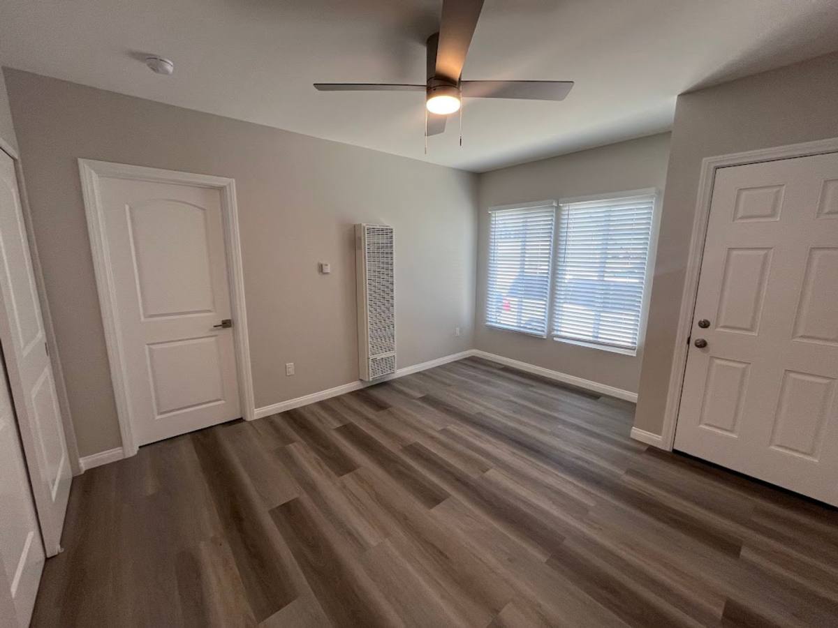 Apartment for rent at 5601 Ocean Blvd, Long Beach, CA 90803