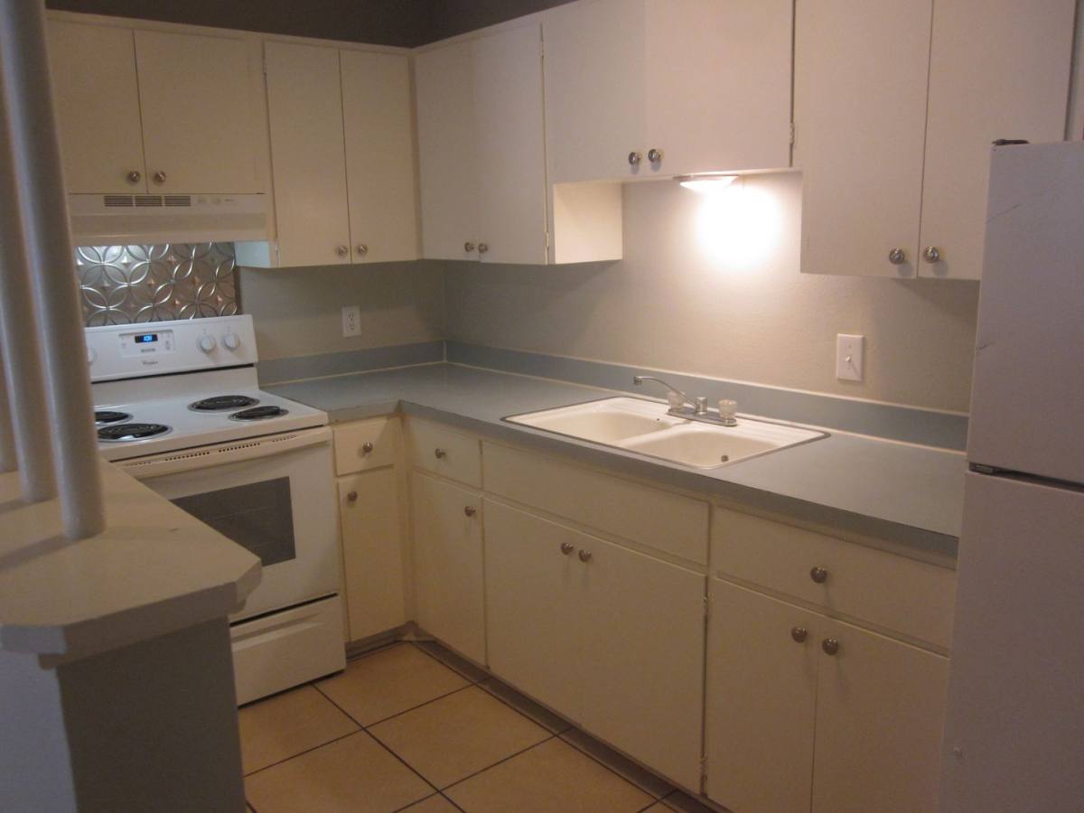 Apartment for rent at 6th Ave, Canyon, TX 79015