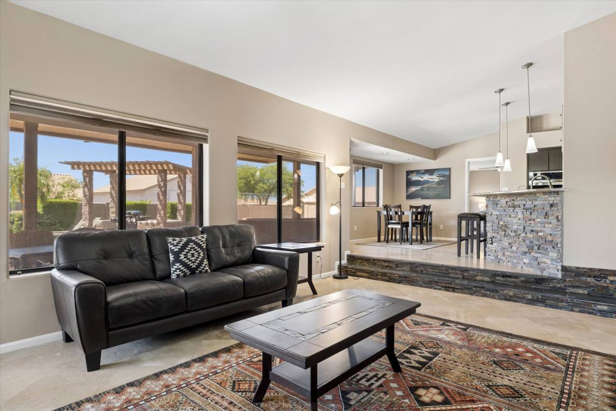 House for rent at 9033 W Patrick Lane, Peoria, AZ 85383
