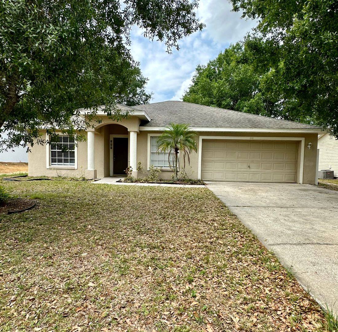 House for rent at 610 Muskrat Dr, Kissimmee, FL 34759