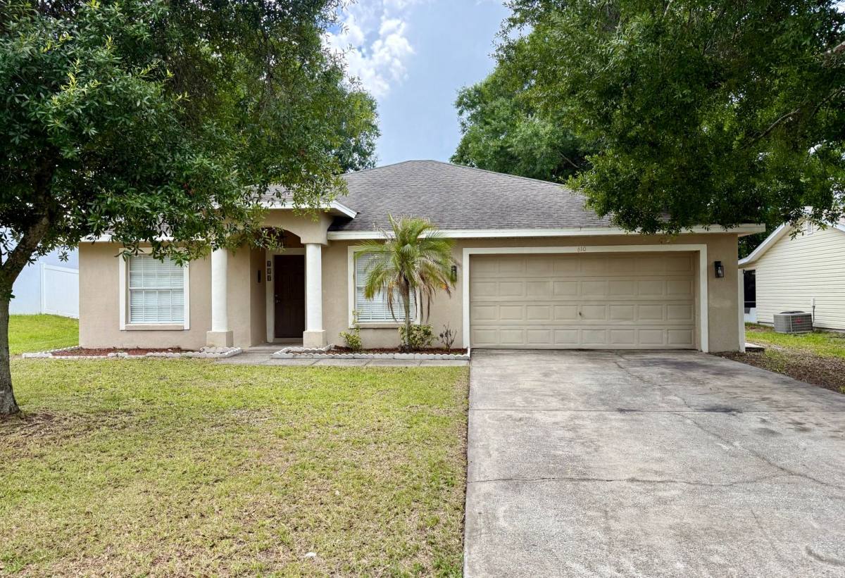 House for rent at 610 Muskrat Dr, Kissimmee, FL 34759