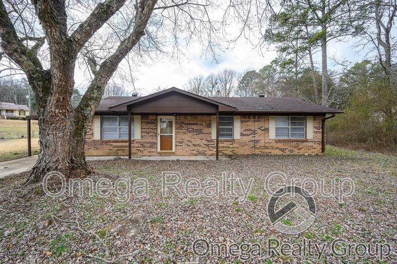 House for rent at 6021 Dewey Heights Rd, Pinson, AL 35126