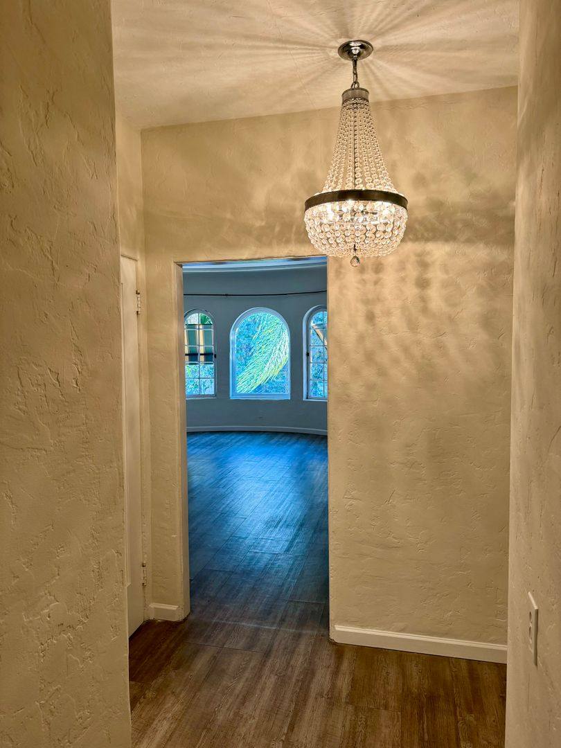 Apartment for rent at 409 W 3rd St, Long Beach, CA 90802