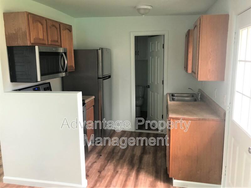 House for rent at 289 N Main St, Lebanon, OR 97355