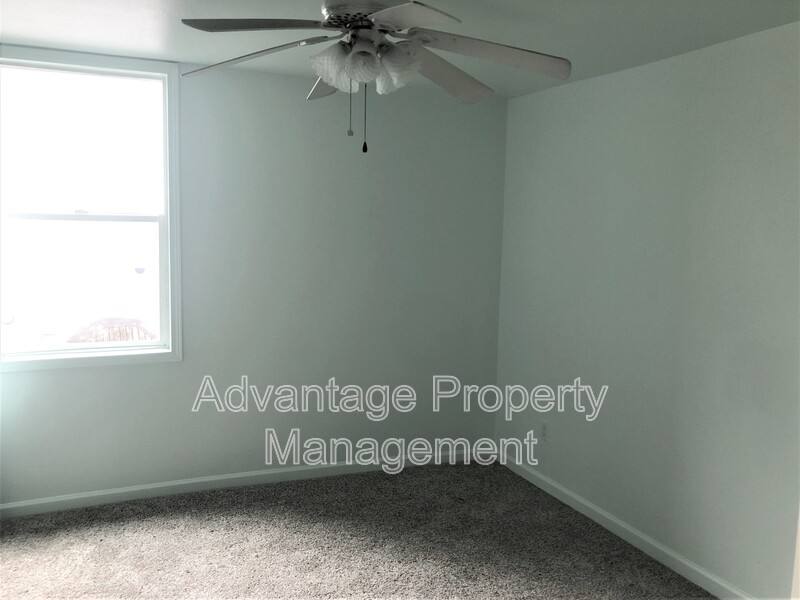 House for rent at 289 N Main St, Lebanon, OR 97355