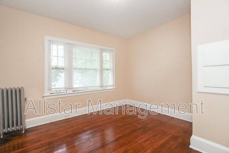 Apartment for rent at 2100 Cottage Grove Dr, Cleveland, OH 44118