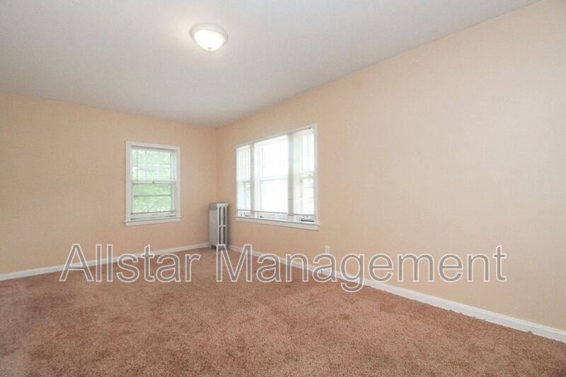 Apartment for rent at 2100 Cottage Grove Dr, Cleveland, OH 44118