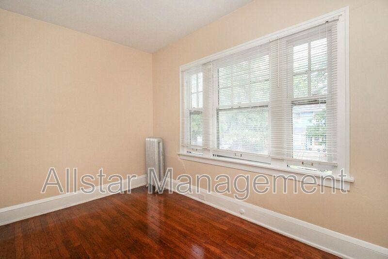Apartment for rent at 2100 Cottage Grove Dr, Cleveland, OH 44118