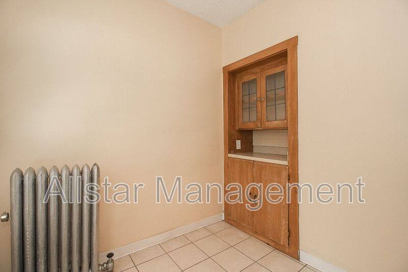 Apartment for rent at 2100 Cottage Grove Dr, Cleveland, OH 44118