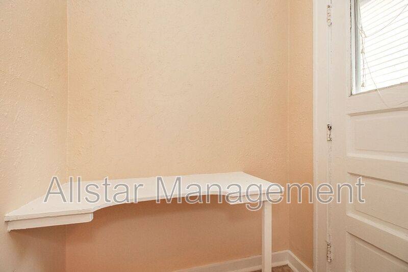 Apartment for rent at 2100 Cottage Grove Dr, Cleveland, OH 44118