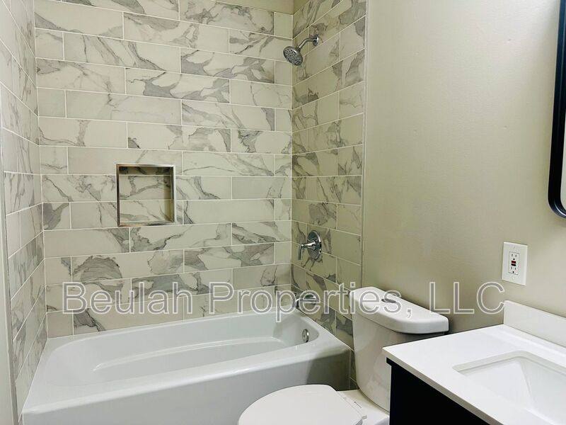 Apartment for rent at 1952 Cherokee St #2F, Saint Louis, MO 63118
