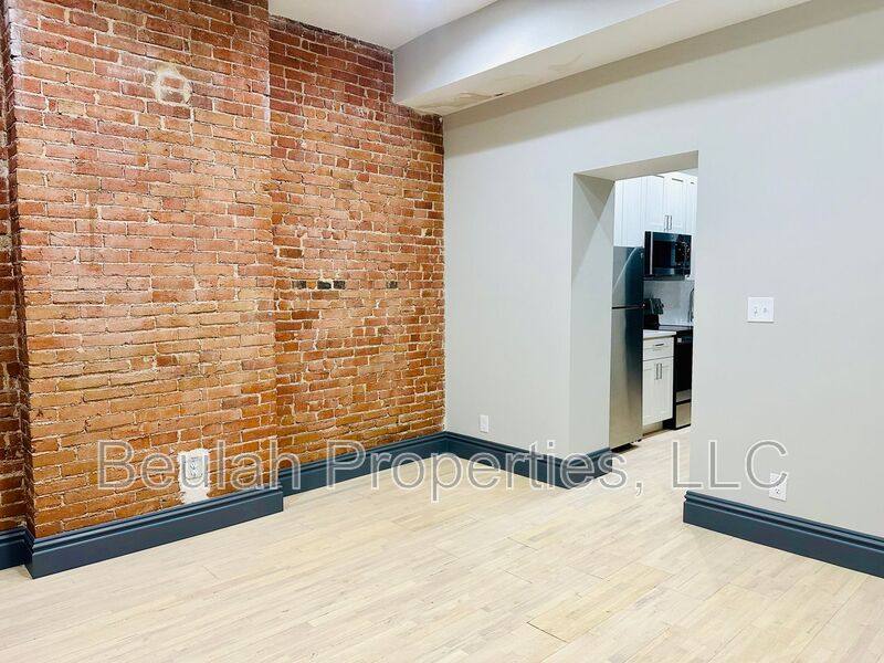 Apartment for rent at 1952 Cherokee St #2F, Saint Louis, MO 63118