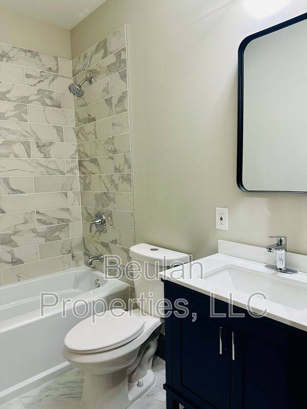 Apartment for rent at 1952 Cherokee St #2F, Saint Louis, MO 63118
