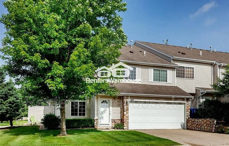 Townhouse for rent at 3799 Village Run Dr #307, Des Moines, IA 50317