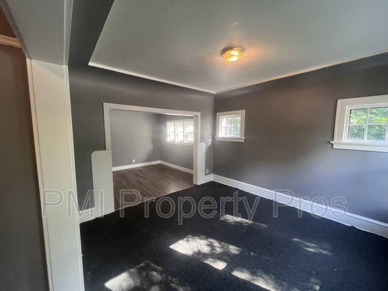 Apartment for rent at 1536 N 38th St, Milwaukee, WI 53208