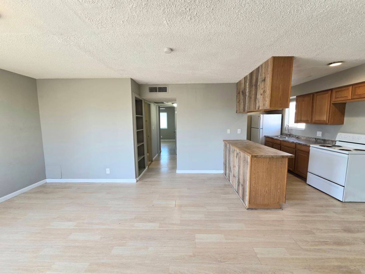 Apartment for rent at 833 N Bruce St, Las Vegas, NV 89101