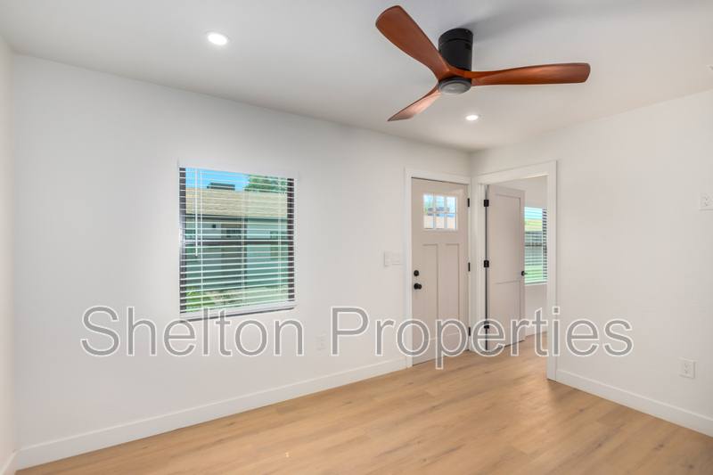 Apartment for rent at 616 N 10th Ave #H, Phoenix, AZ 85007