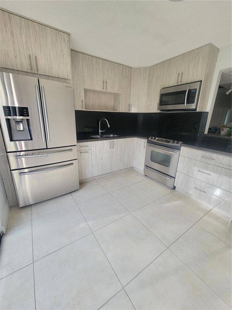 Townhouse for rent at 3504 NW 111th Ave, Fort Lauderdale, FL 33351