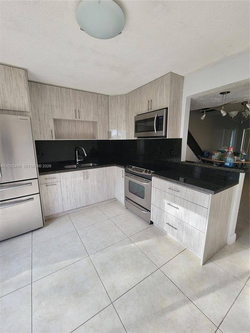 Townhouse for rent at 3504 NW 111th Ave, Fort Lauderdale, FL 33351