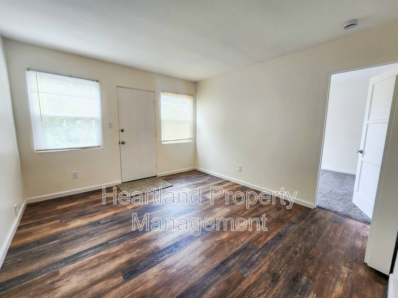 Apartment for rent at 848 1 2 Emerald St, San Diego, CA 92109