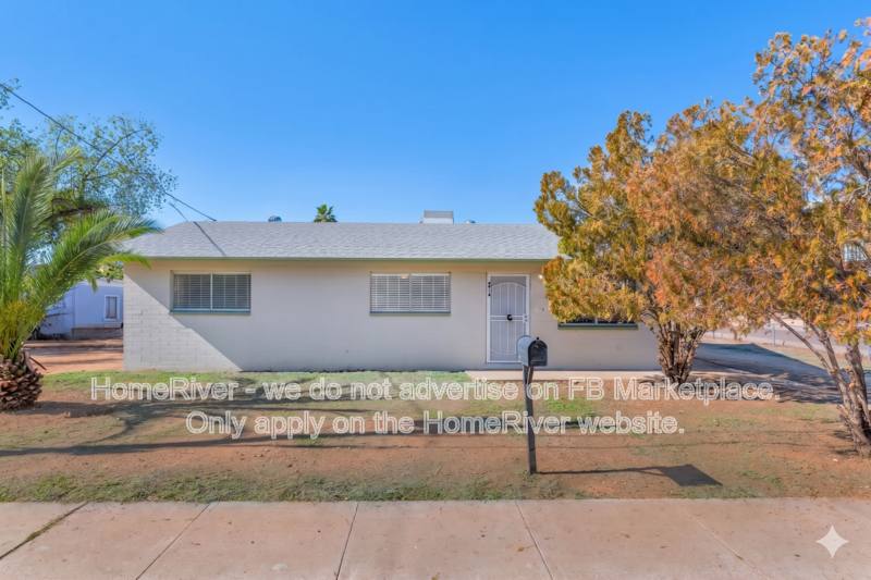House for rent at 8916 N 11th St #A, Phoenix, AZ 85020