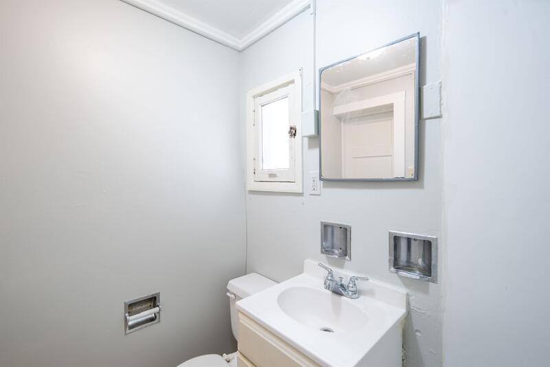 Apartment for rent at 236 Saratoga St #2, Cohoes, NY 12047