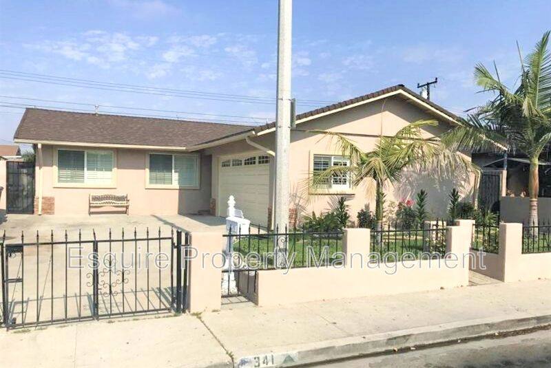 House for rent at 341 Julian St, Oxnard, CA 93030