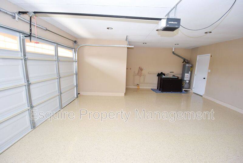 House for rent at 341 Julian St, Oxnard, CA 93030