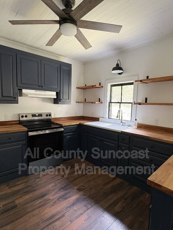 House for rent at 420 Magnolia St, Monticello, FL 32344