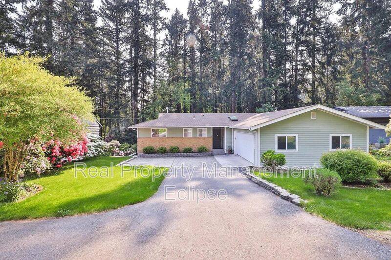 House for rent at 4126 161st Ave SE, Bellevue, WA 98006