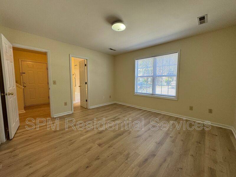 Townhouse for rent at 5147 Lampost Circle, Wilmington, NC 28403