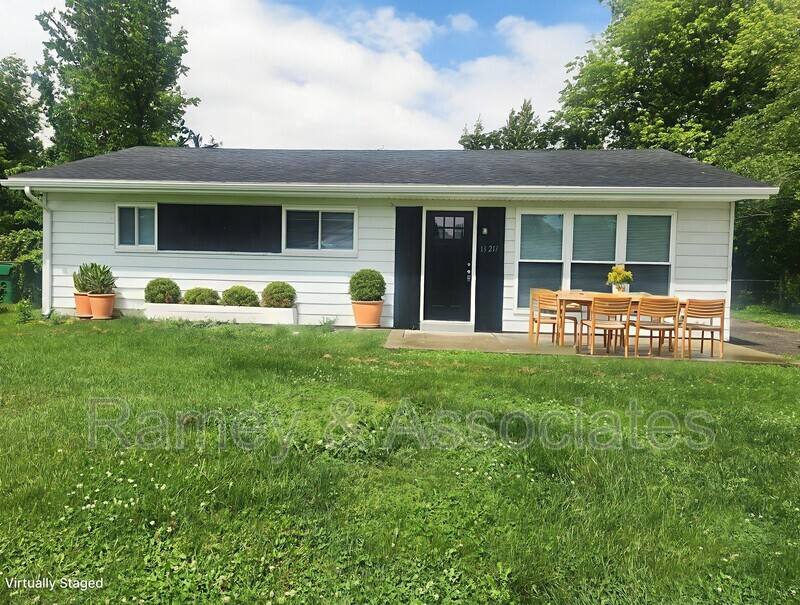 House for rent at 13217 Forge Circle, Louisville, KY 40272