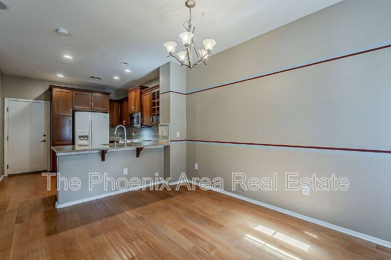 Townhouse for rent at 885 S Osborn Lane, Gilbert, AZ 85296