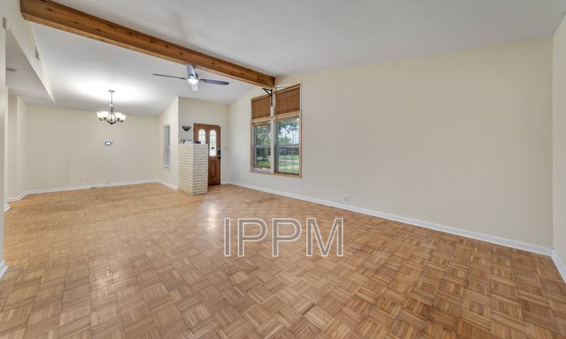 House for rent at 914 E Carrol, Harlingen, TX 78550