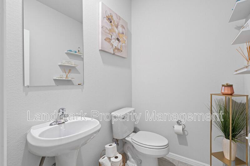 House for rent at 1206 Fox Chase Dr, Mansfield, TX 76063