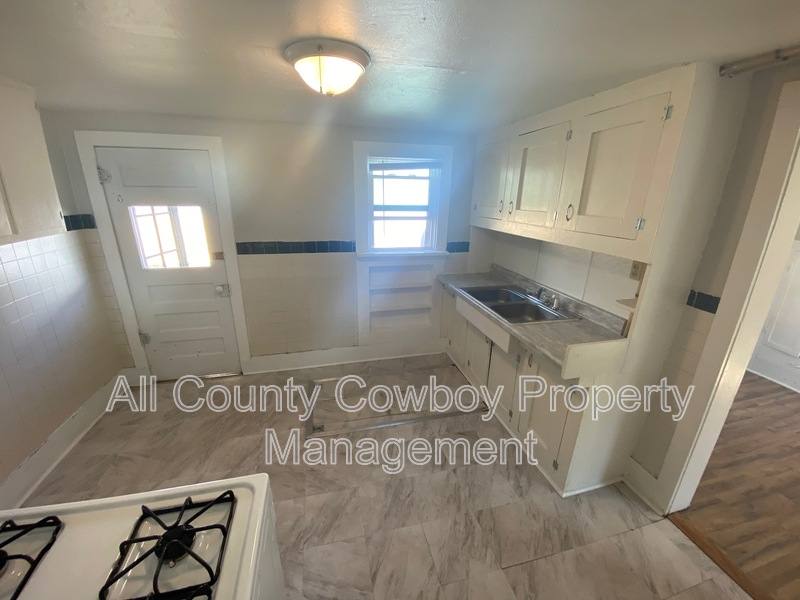 House for rent at 510 E Lewis St, Laramie, WY 82072