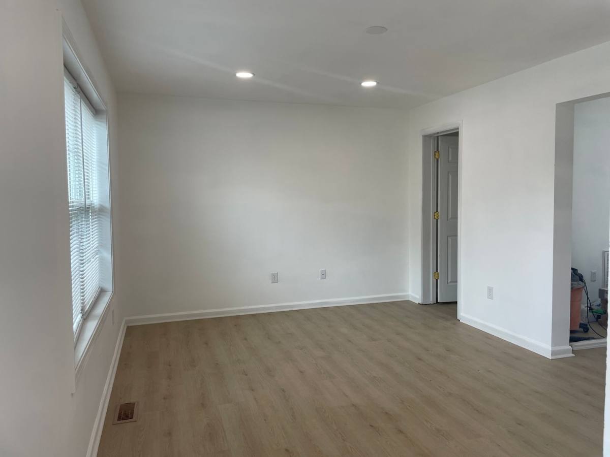 House for rent at 100-B Gibson Park Dr, Huntersville, NC 28078