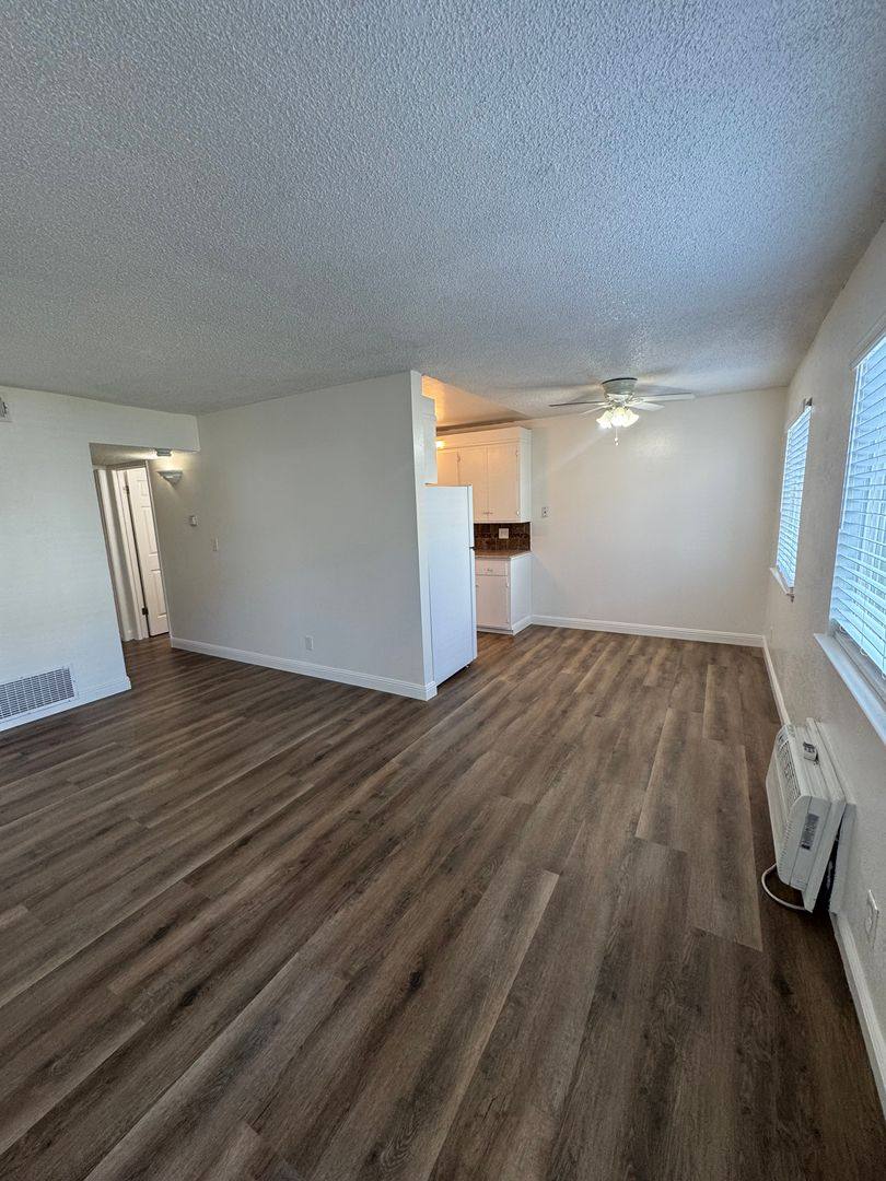 Apartment for rent at 221 Quincy St, Stockton, CA 95207