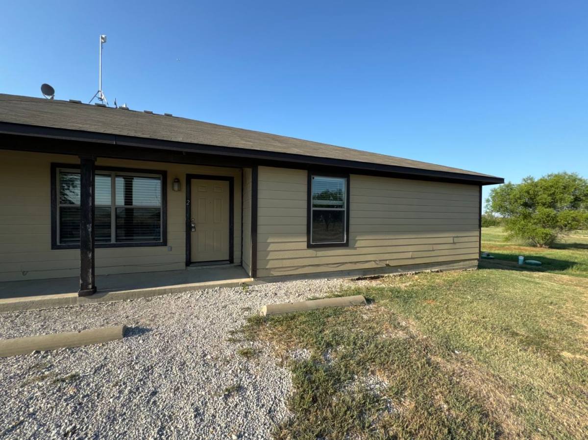 Apartment for rent at 2725 Lovers Lane, Krum, TX 76249