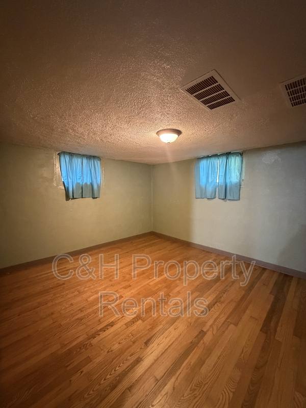 Apartment for rent at 103 Alderson Ave #1, Billings, MT 59101
