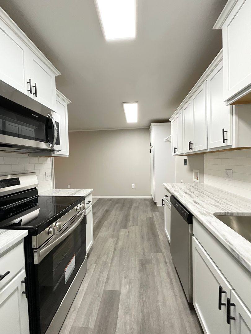 Apartment for rent at 713 Melody Lane, Searcy, AR 72143