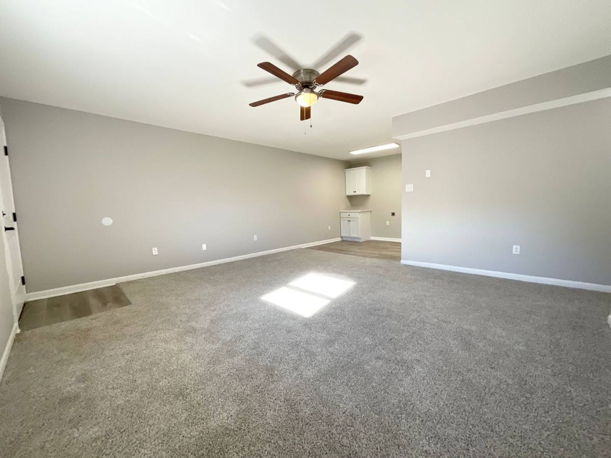 Apartment for rent at 713 Melody Lane, Searcy, AR 72143