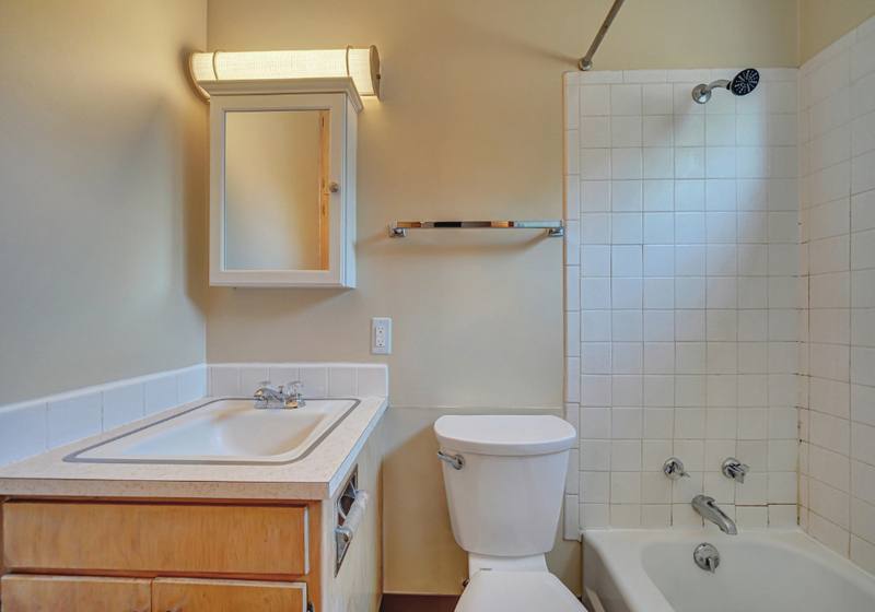 Apartment for rent at 5050 Cleveland Ave #3, Lincoln, NE 68504