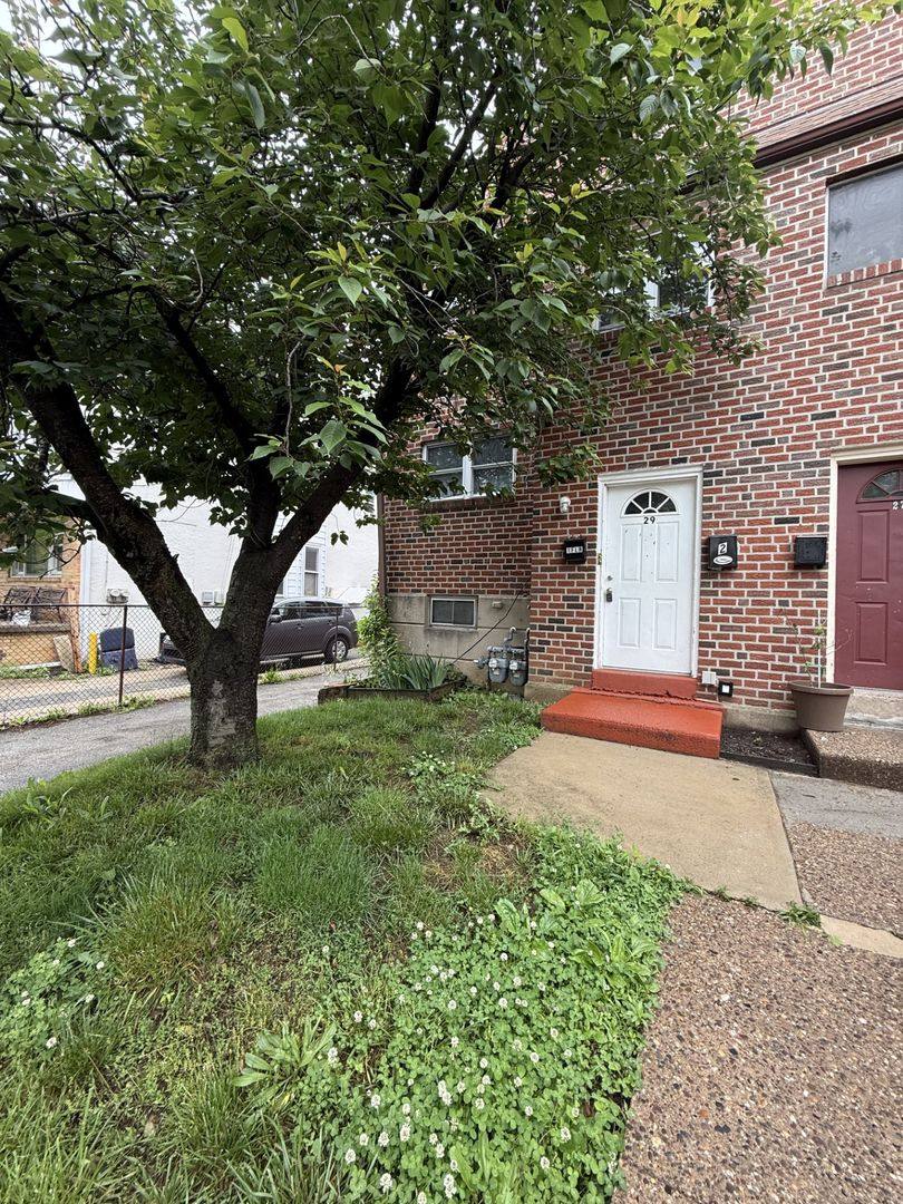 Apartment for rent at 29 Beverly Ave, Lansdowne, PA 19050