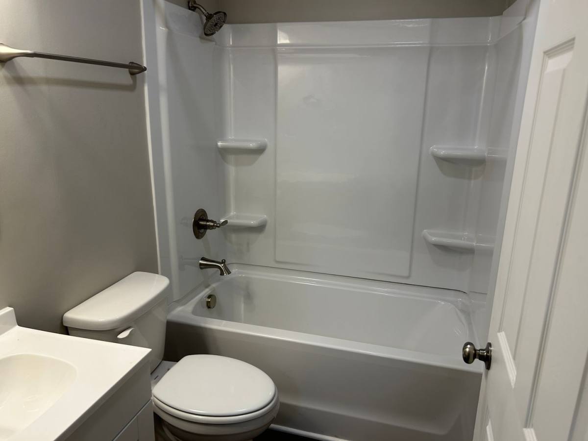 House for rent at 9 NE 30th St, Winston Salem, NC 27105
