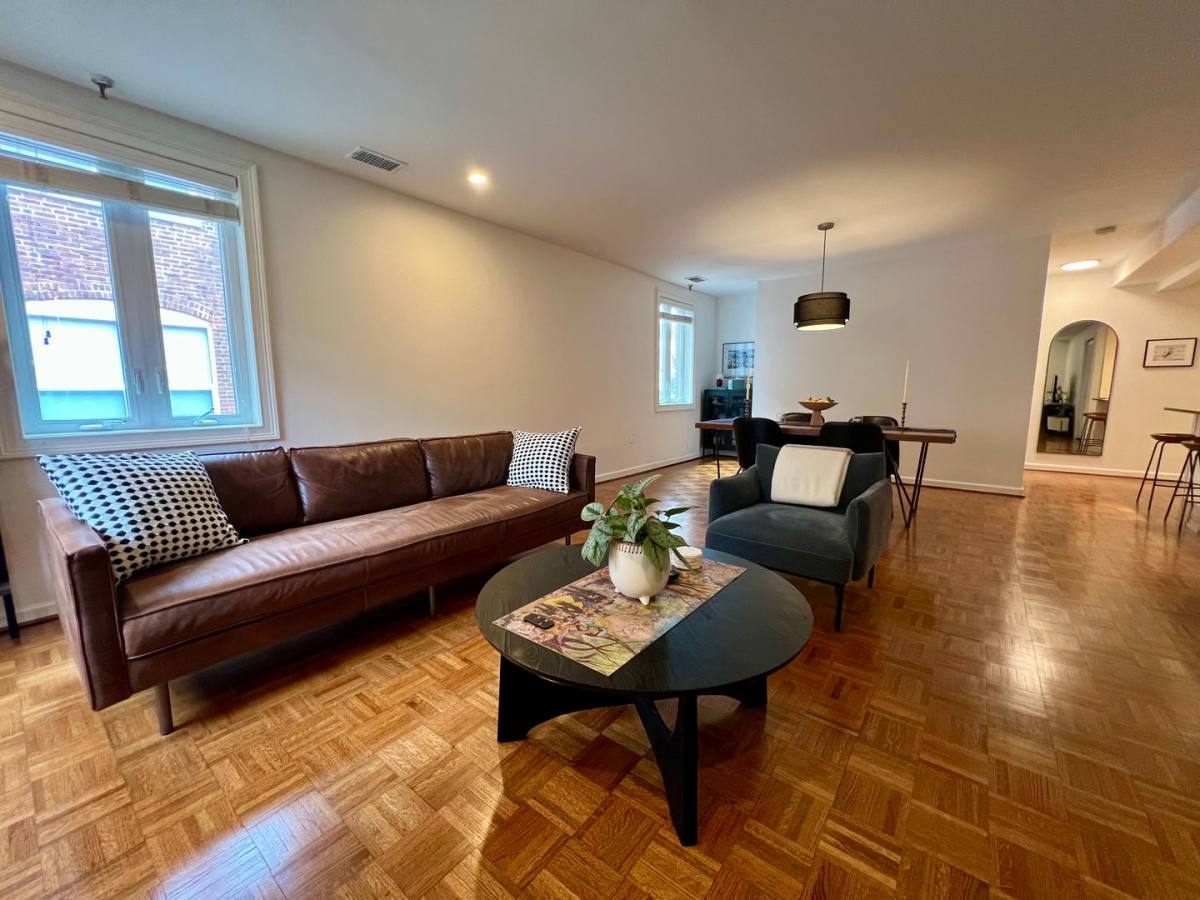 Apartment for rent at 136 N Bread St, Philadelphia, PA 19106