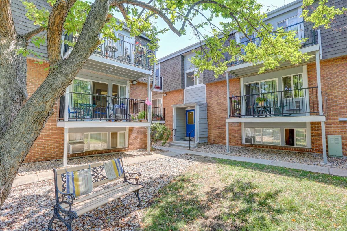 Apartment for rent at 10400 W 62nd Place, Arvada, CO 80004