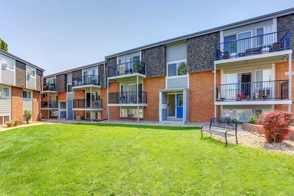 Apartment for rent at 10400 W 62nd Place, Arvada, CO 80004