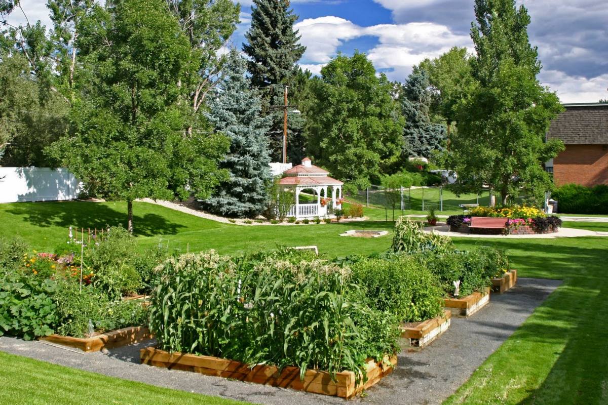 Apartment for rent at 10400 W 62nd Place, Arvada, CO 80004
