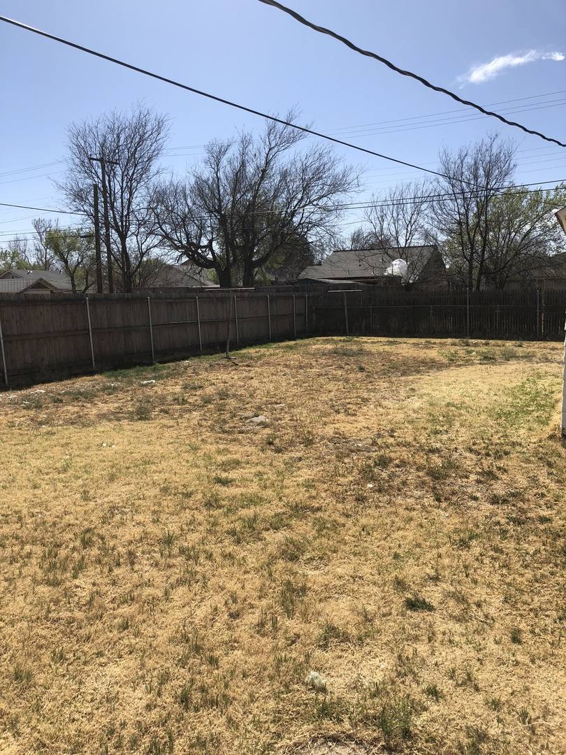 House for rent at 406 S Tennessee St, Amarillo, TX 79106